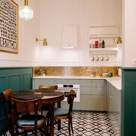 French Touch: Romantyczny Apartament W Kamienicy Varsó Kültér fotó